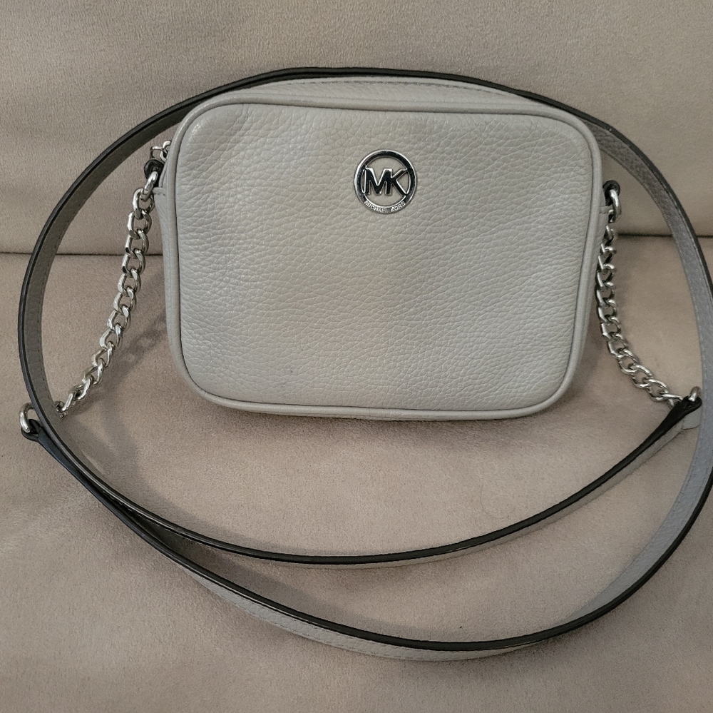 Michael kors women's handbag